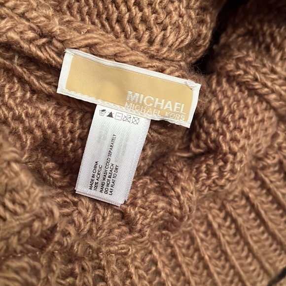 Brand New Michael Kors Cable Knit Winter Beanie Hat w/ Rib Brim Bill Camel main image 5